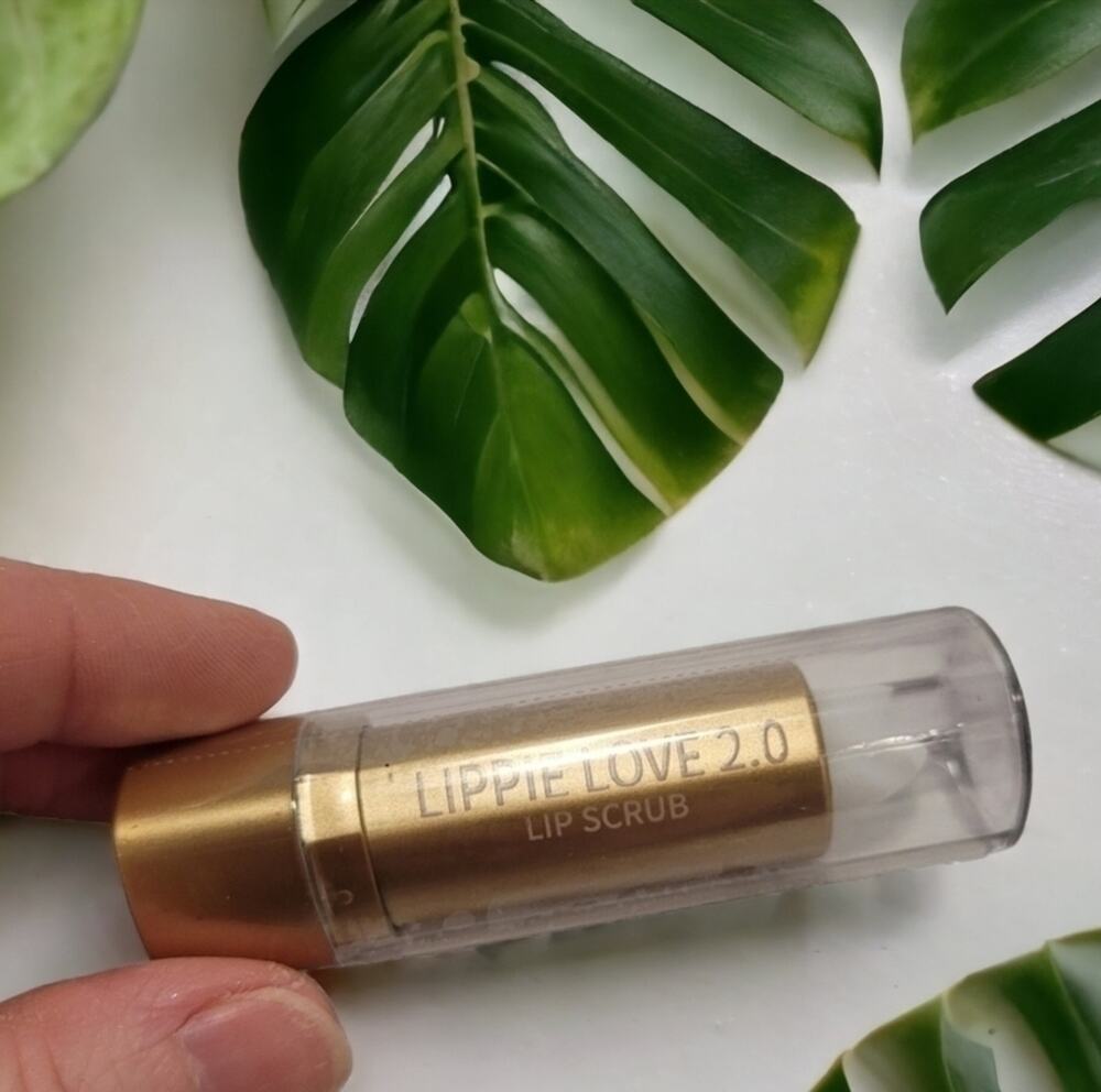 Manna Kadar Beauty Lippie Love 2.0 Lip Scrub NEW